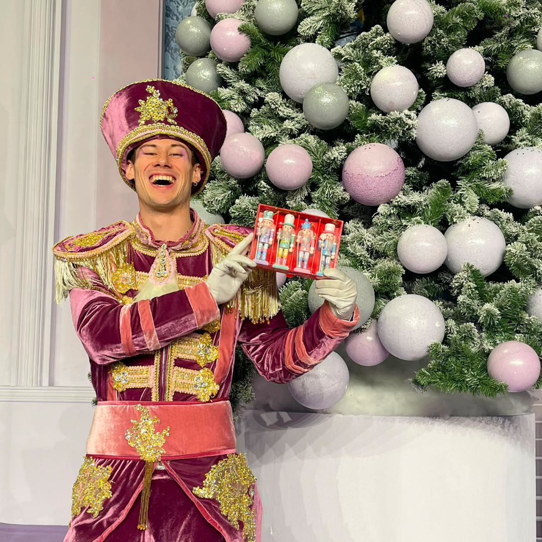 SUGARPLUM NUTCRACKER ORNAMENTS